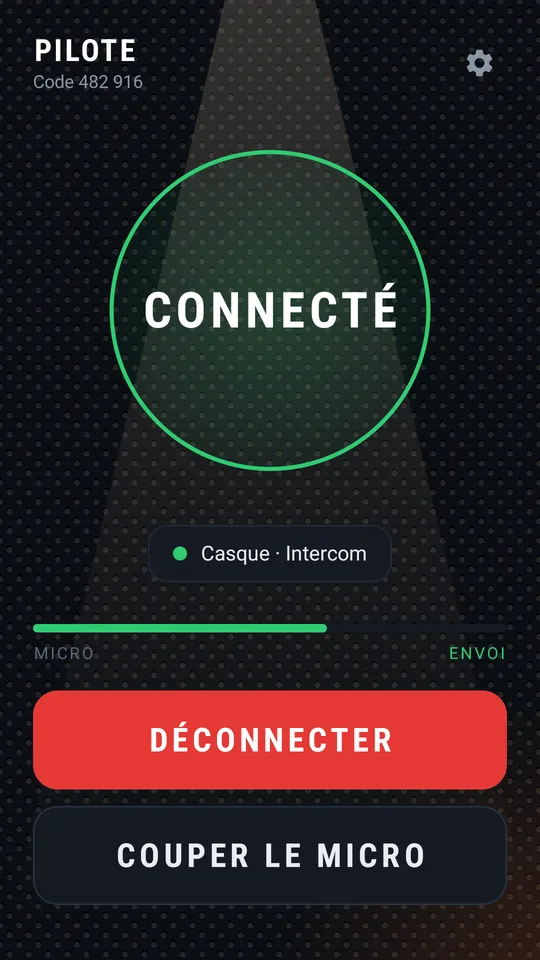 Connecté : anneau vert, le son va dans le casque, le micro envoie