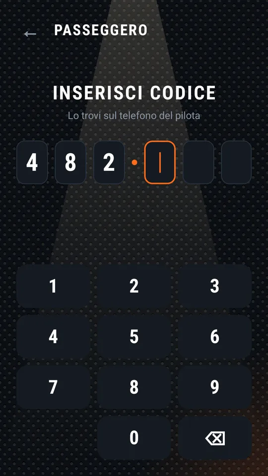 Il passeggero inserisce il codice sul tastierino